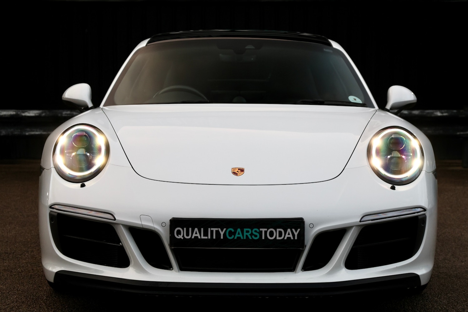 Used Porsche 911 2017 for sale - 76979244: Photo 4