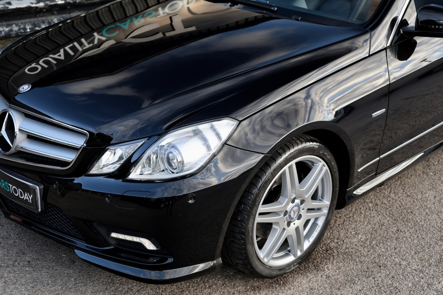 Used Mercedes-Benz E-Class 2011 for sale - 76125435: Photo 25