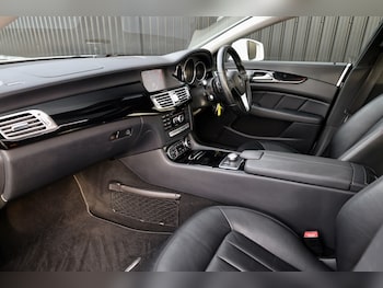 Used Mercedes-Benz CLS 2013 for sale - 77589647: Photo