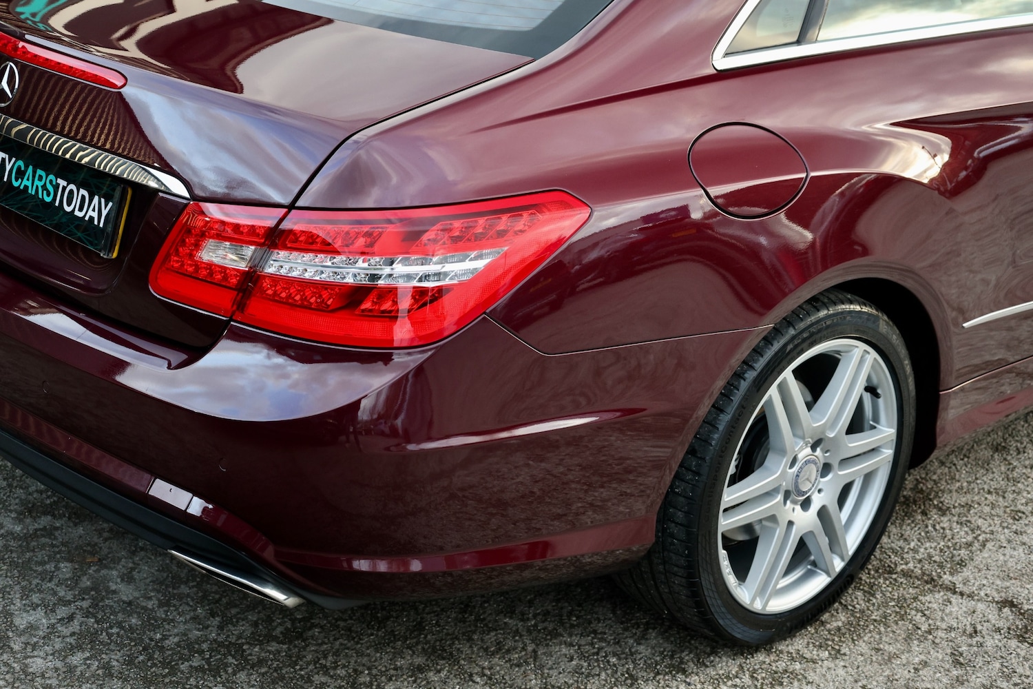 Used Mercedes-Benz E Class 2011 for sale - 77270393: Photo 15