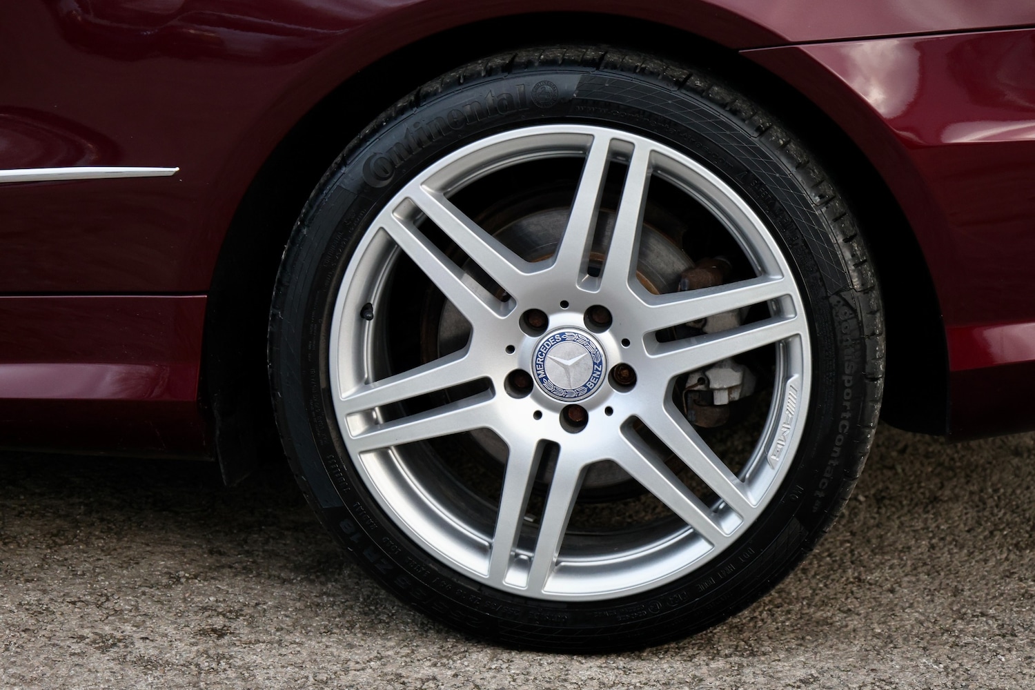 Used Mercedes-Benz E Class 2011 for sale - 77270393: Photo 36