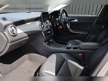 Used Mercedes-Benz GLA 2014 for sale - 79260398: Photo