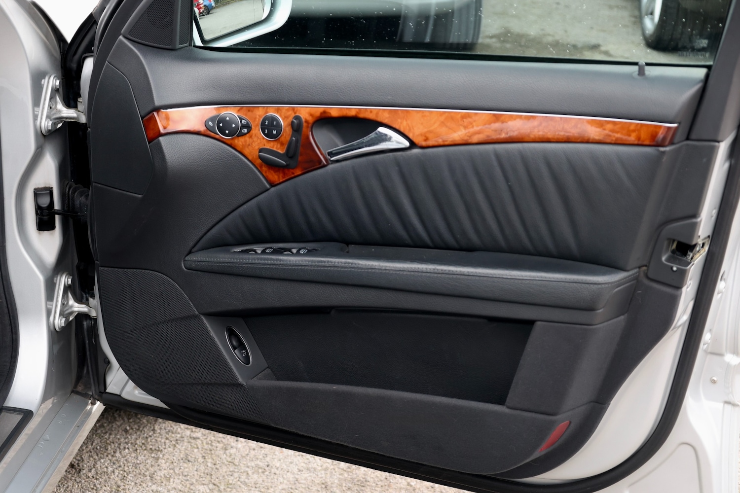 Used Mercedes-Benz E Class 2002 for sale - 77983378: Photo 22