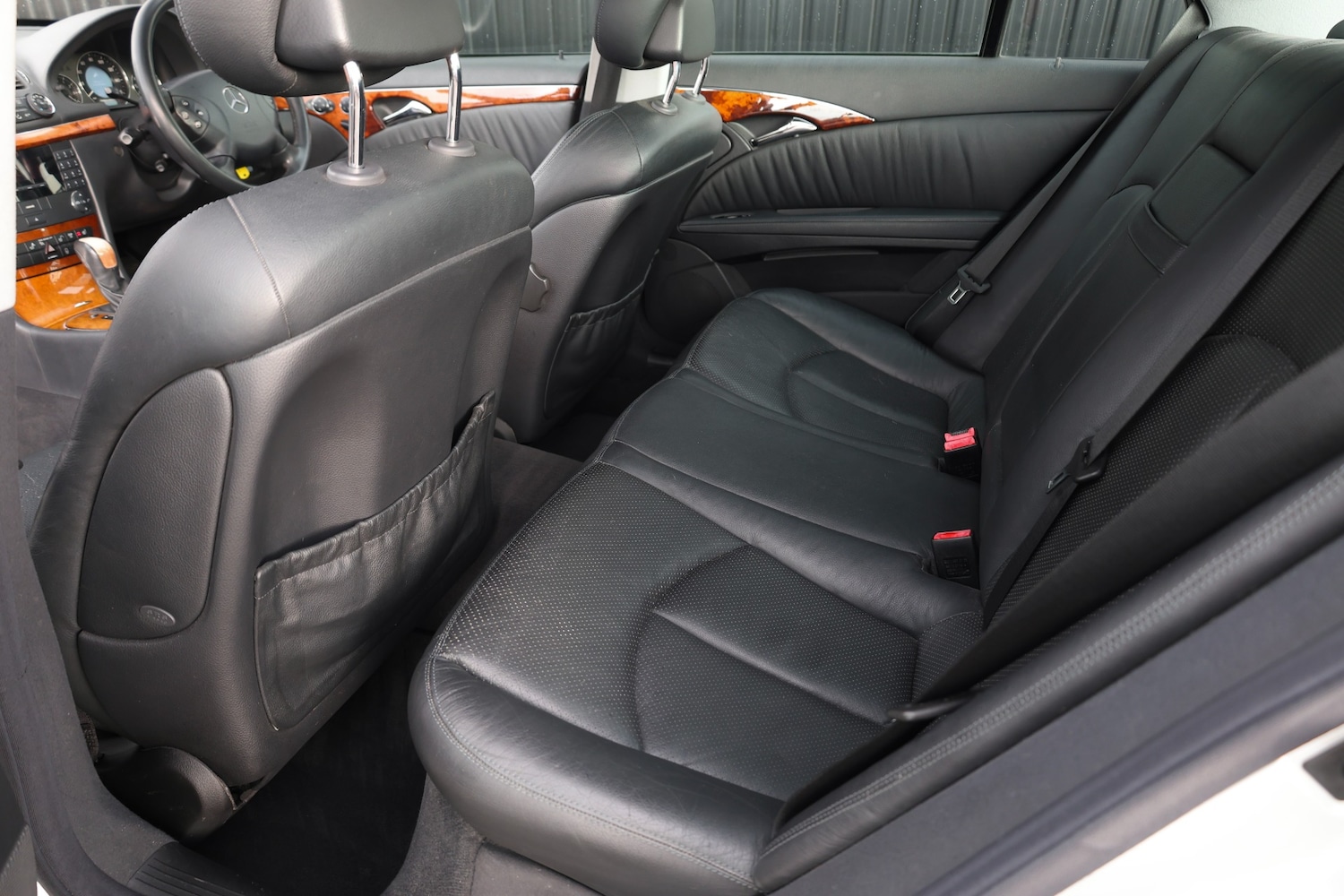 Used Mercedes-Benz E Class 2002 for sale - 77983378: Photo 24