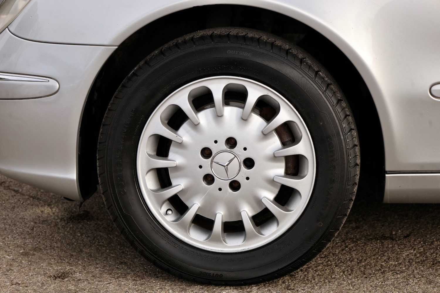 Used Mercedes-Benz E Class 2002 for sale - 77983378: Photo 41