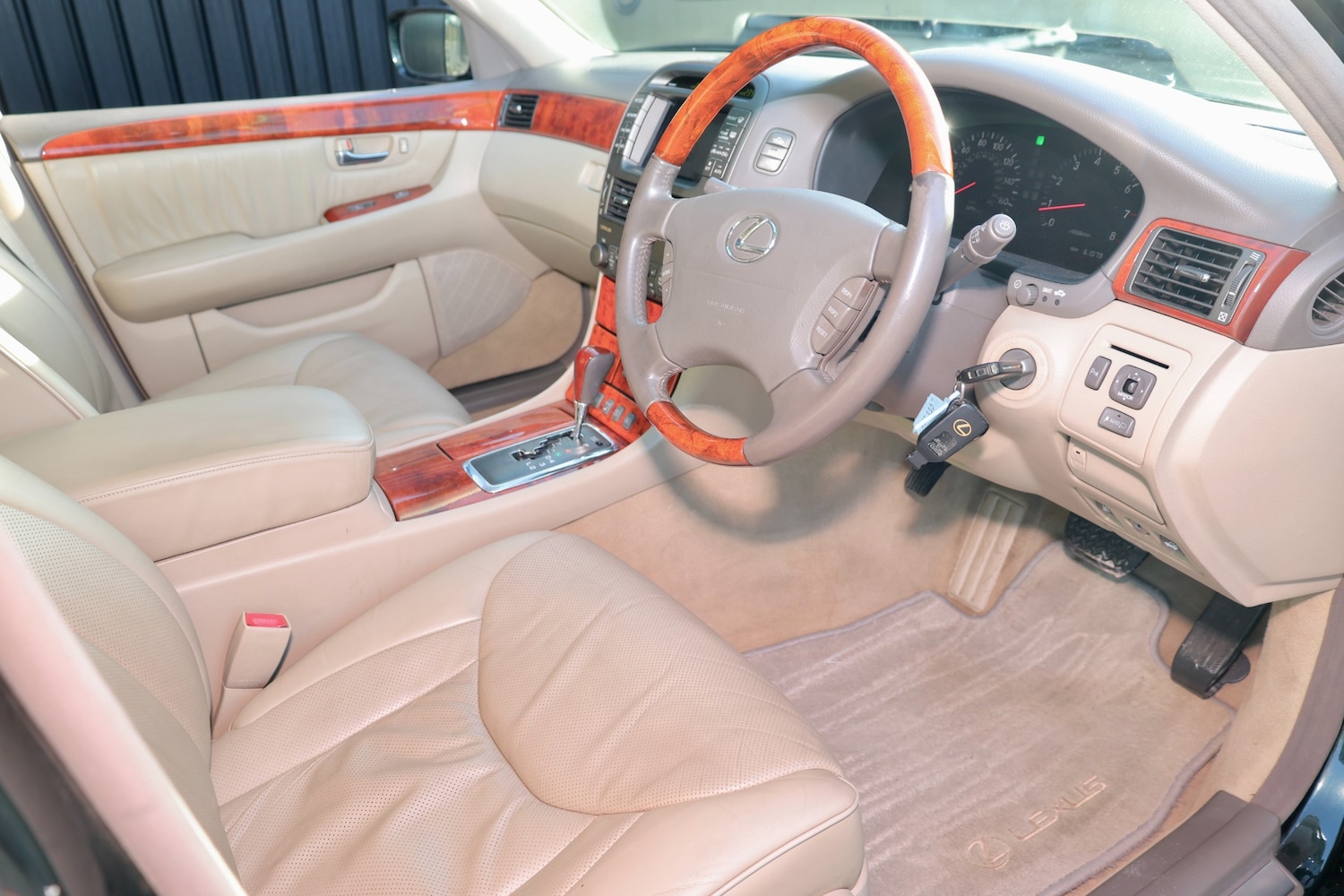 Used Lexus LS 2003 for sale - 77812770: Photo 8