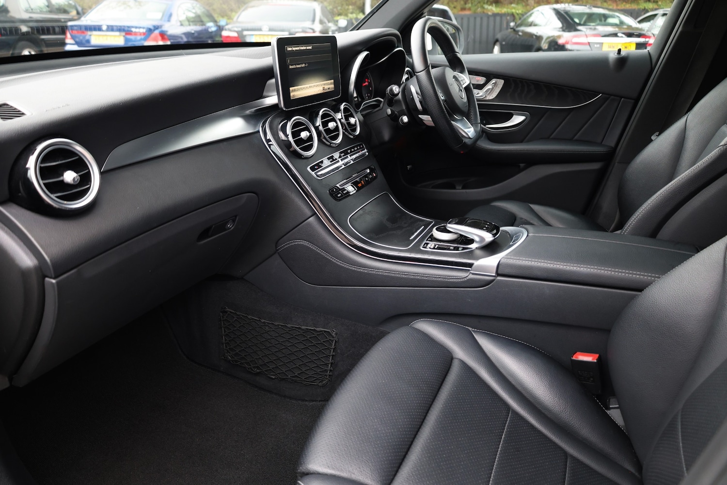 Used Mercedes-Benz GLC 2017 for sale - 76204934: Photo 3