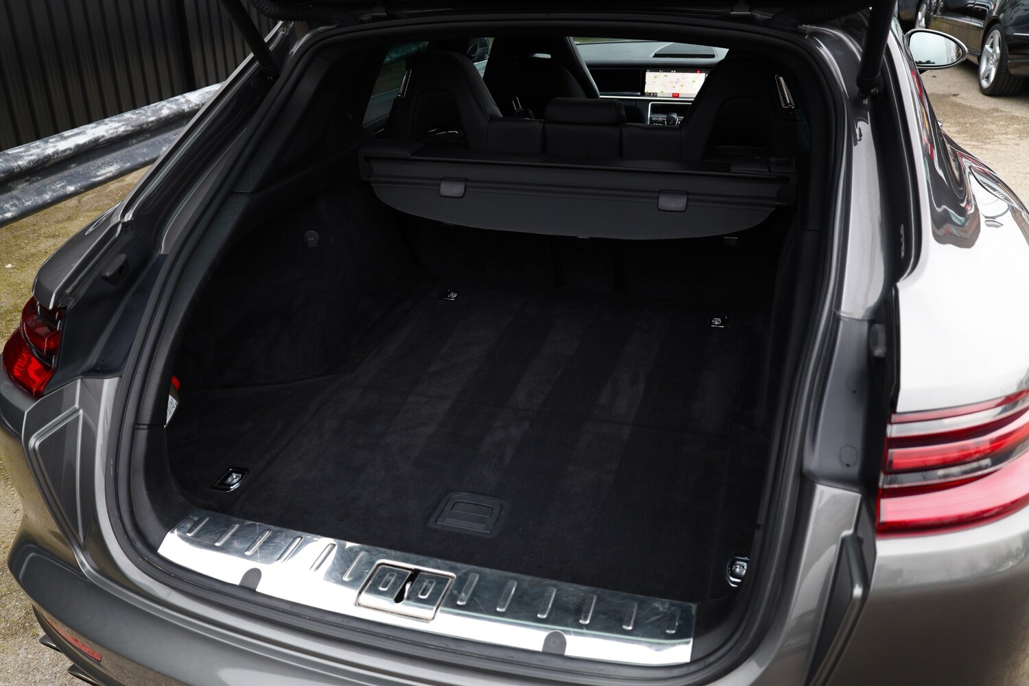 Used Porsche Panamera 2018 for sale - 77862767: Photo 34