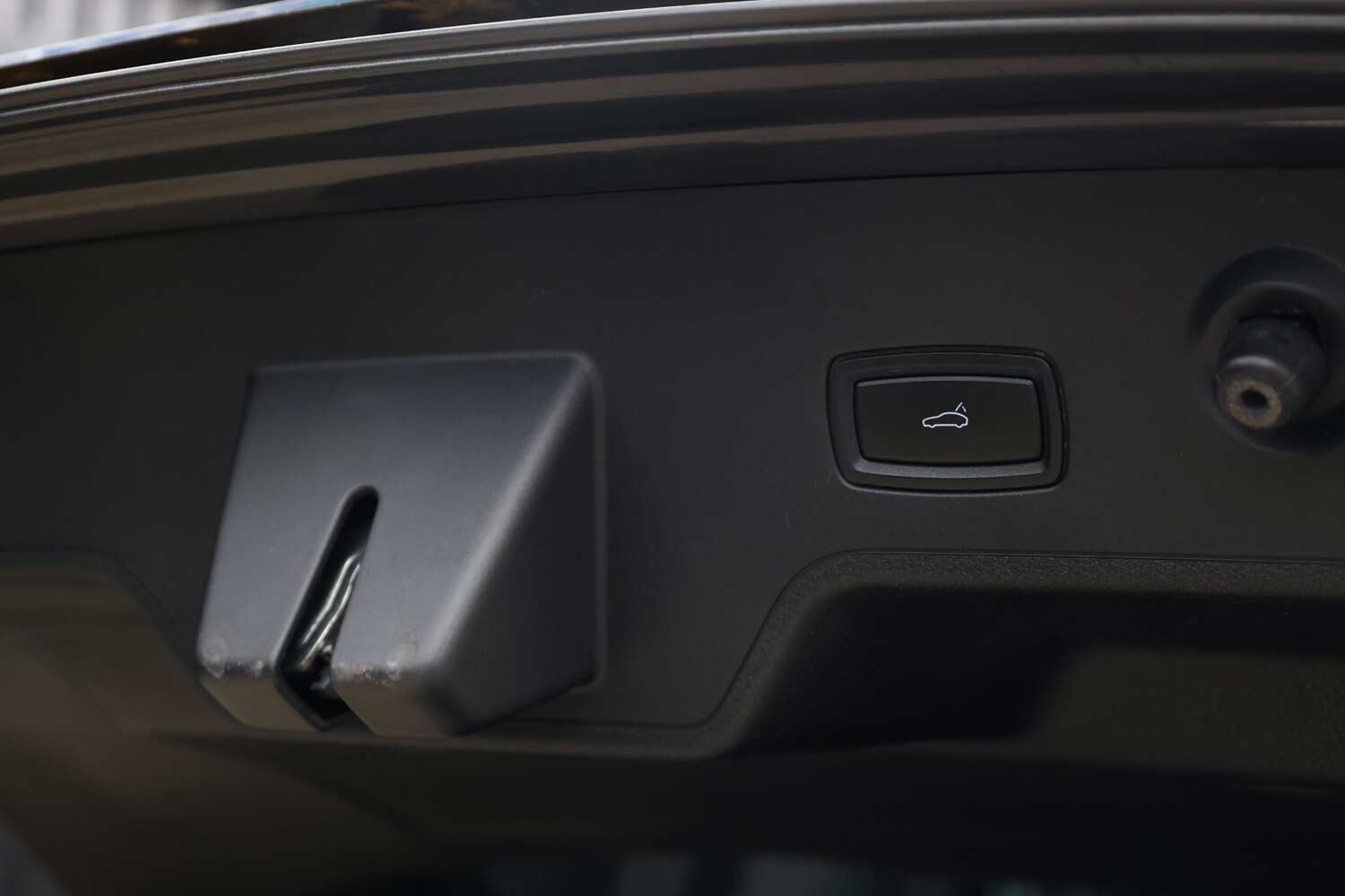 Used Porsche Panamera 2018 for sale - 77862767: Photo 35