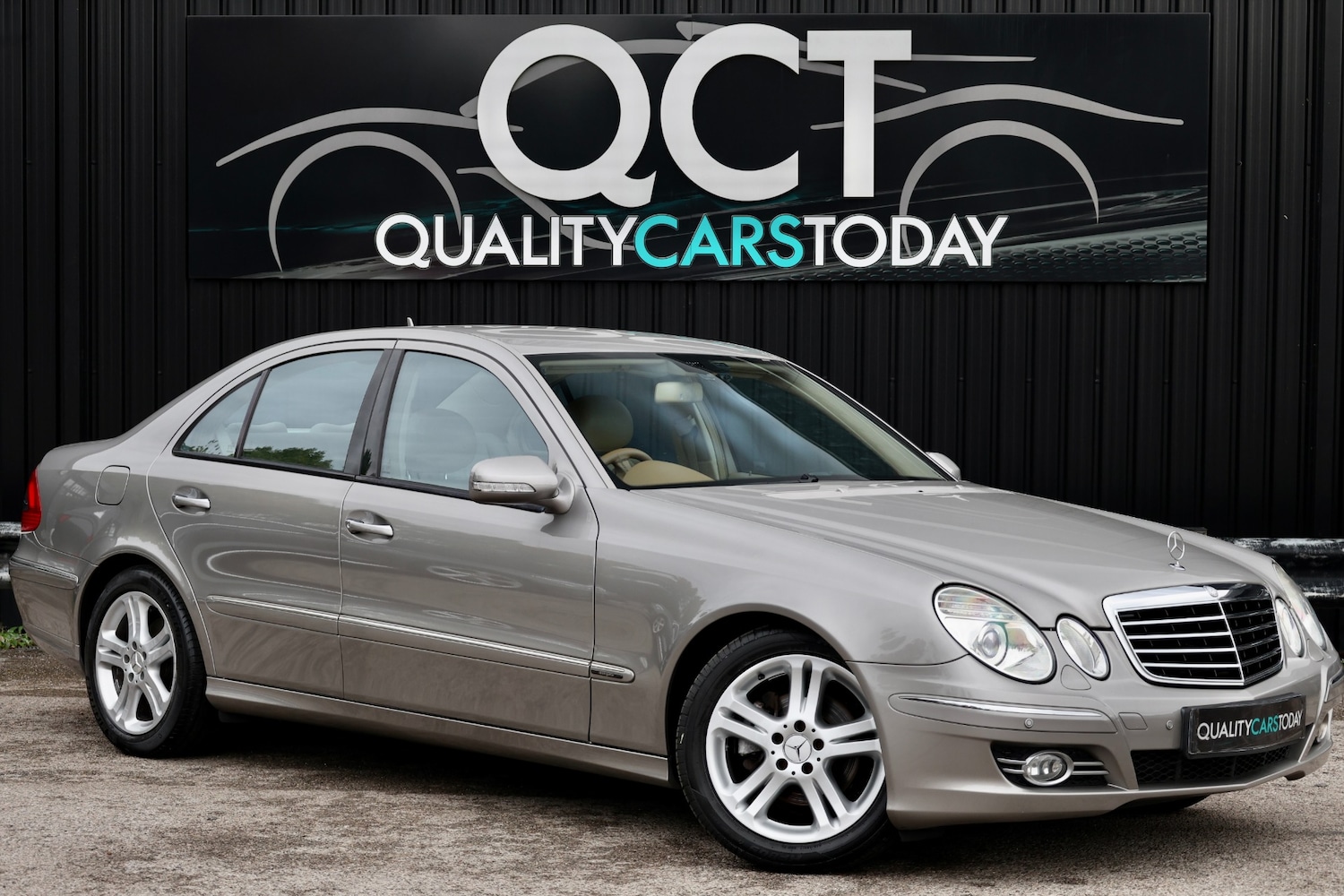 Used Mercedes-Benz E-Class 2007 for sale - 76162527: Photo 1