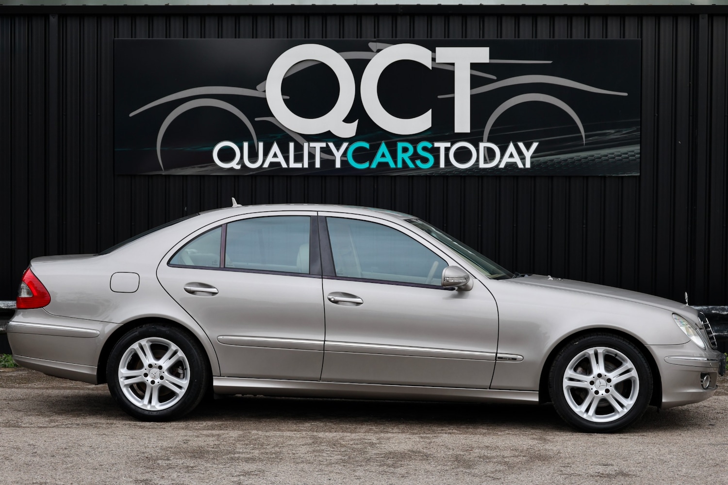 Used Mercedes-Benz E-Class 2007 for sale - 76162527: Photo 19