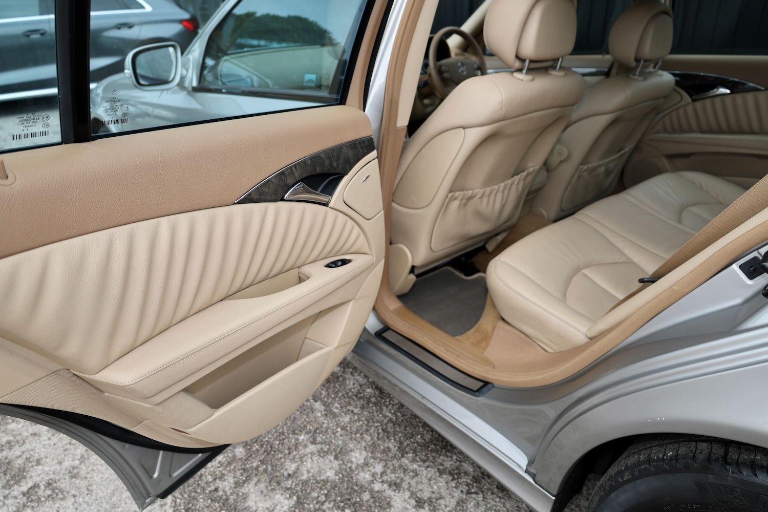 Used Mercedes-Benz E-Class 2007 for sale - 76162527: Photo 22
