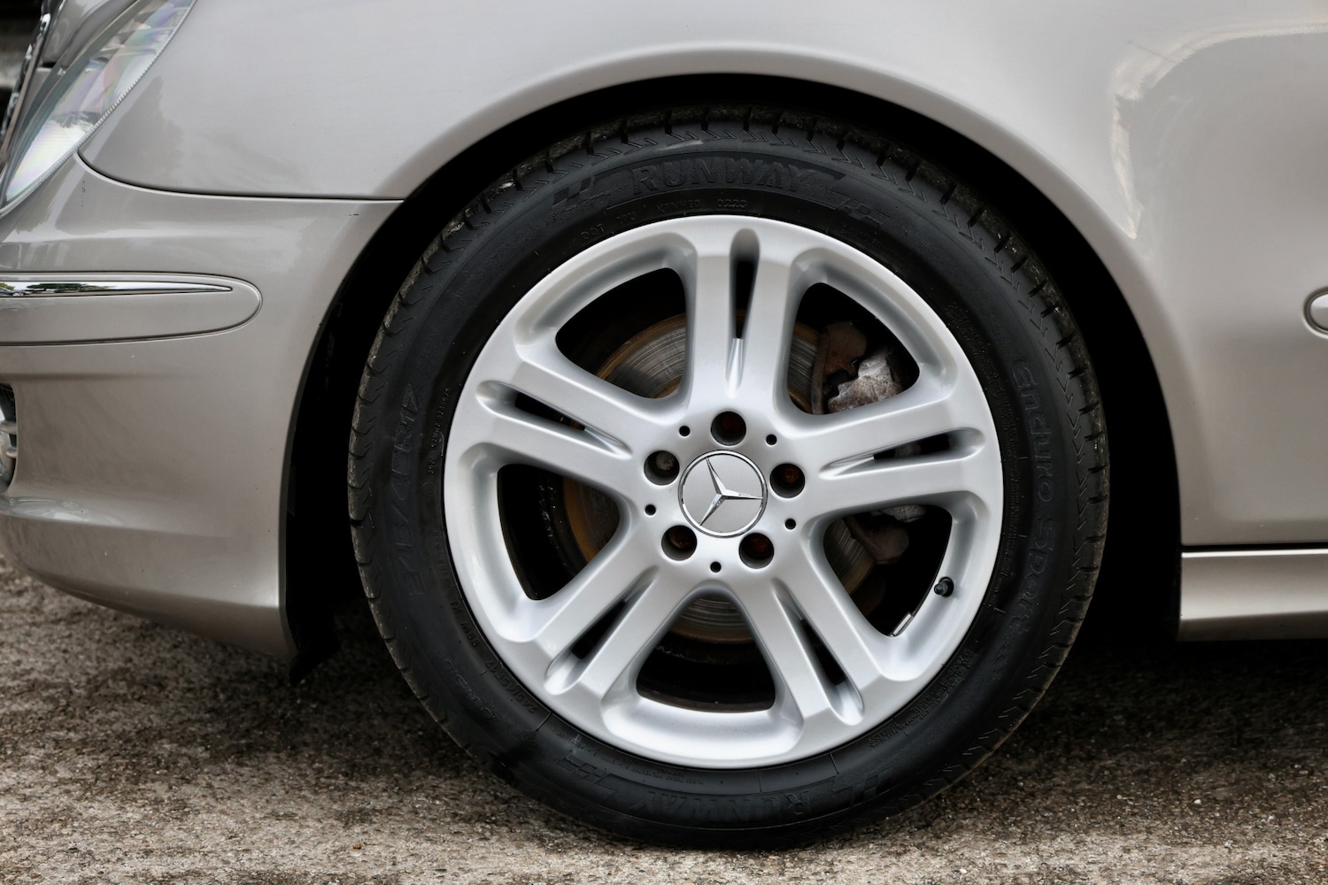 Used Mercedes-Benz E-Class 2007 for sale - 76162527: Photo 34