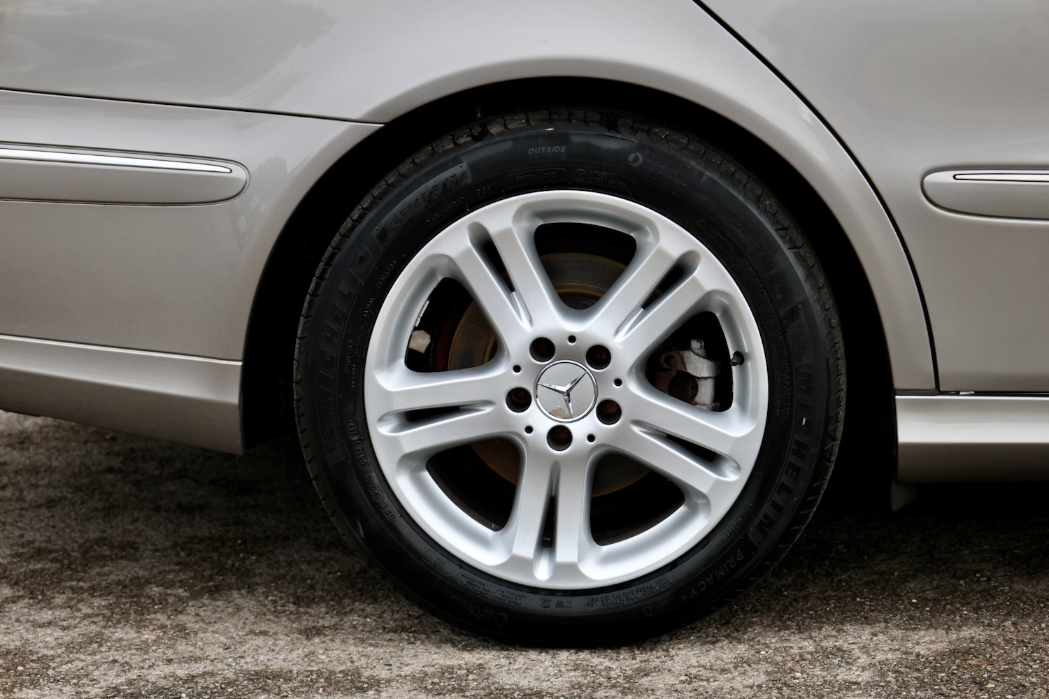 Used Mercedes-Benz E-Class 2007 for sale - 76162527: Photo 36