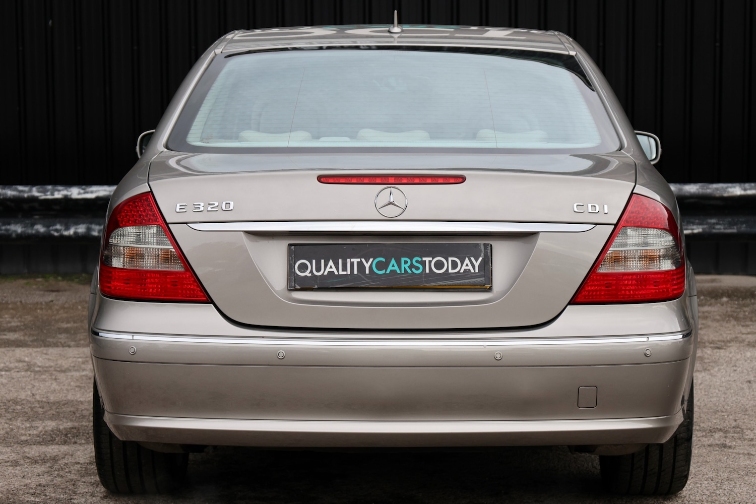 Used Mercedes-Benz E-Class 2007 for sale - 76162527: Photo 5