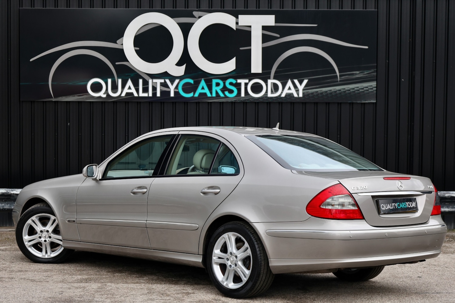 Used Mercedes-Benz E-Class 2007 for sale - 76162527: Photo 7