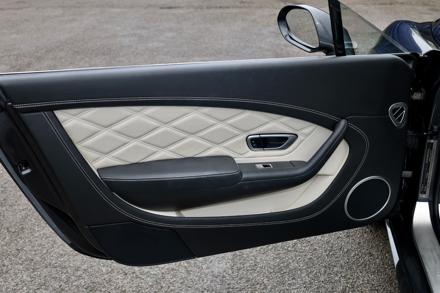 Used Bentley Continental 2015 for sale - 77058462: Photo 38