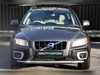 Used Volvo XC70 2011 for sale - 76529244: Photo