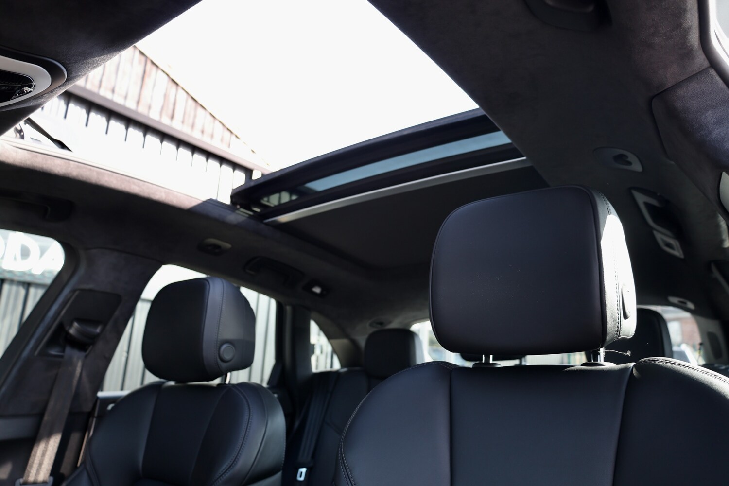 Used Porsche Macan 2020 for sale - 78159548: Photo 12