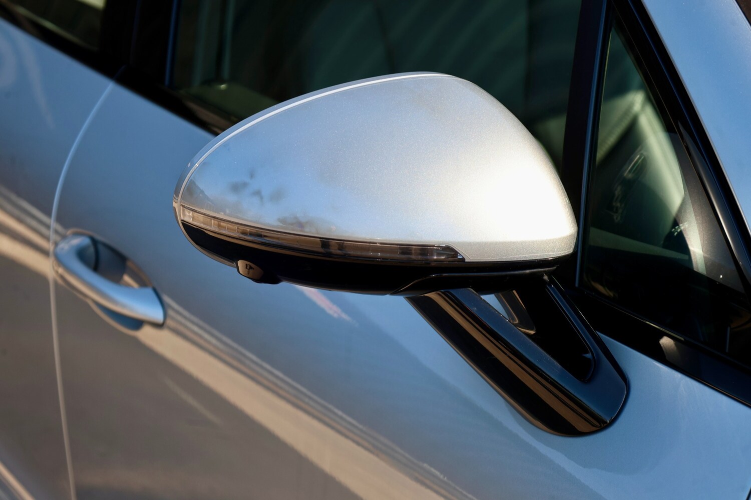 Used Porsche Macan 2020 for sale - 78159548: Photo 14