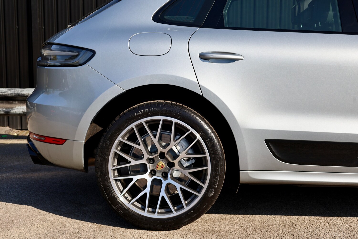 Used Porsche Macan 2020 for sale - 78159548: Photo 17