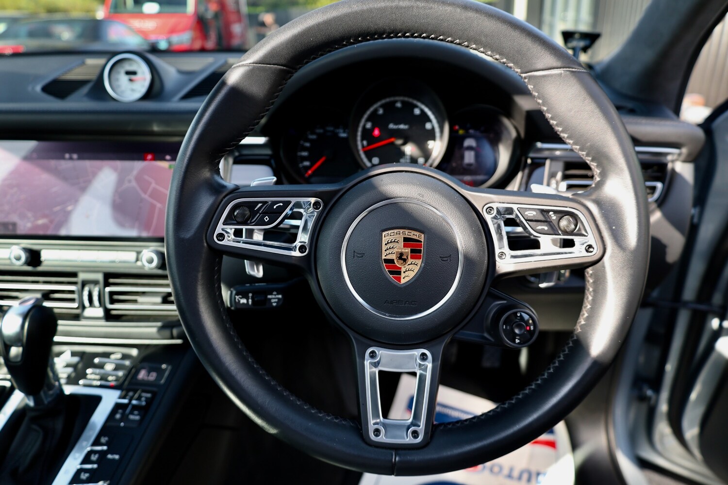 Used Porsche Macan 2020 for sale - 78159548: Photo 38