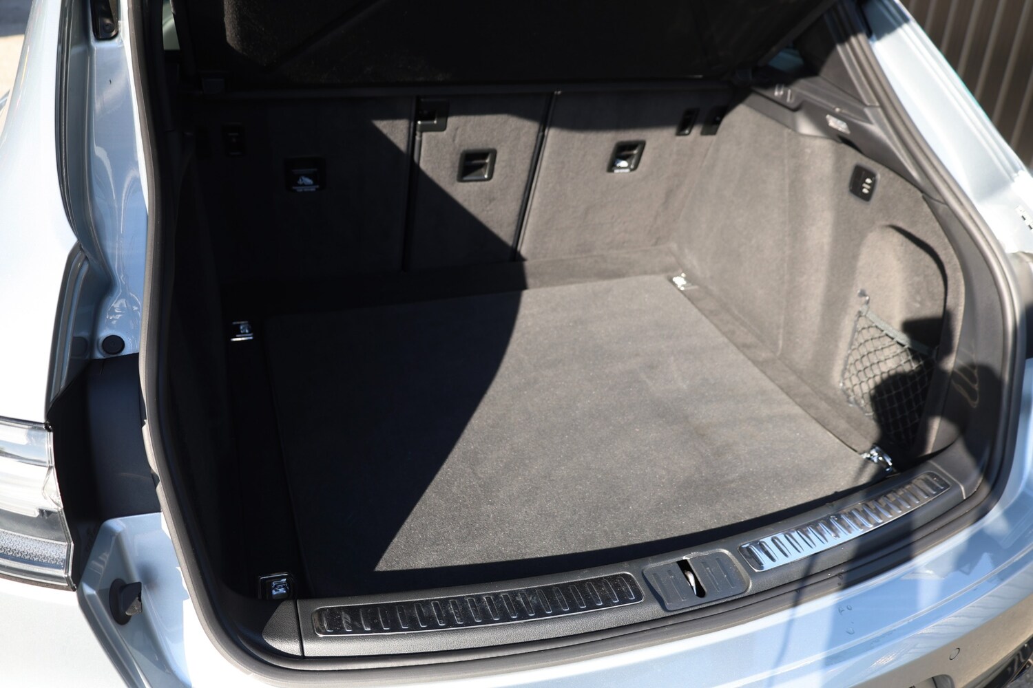 Used Porsche Macan 2020 for sale - 78159548: Photo 40