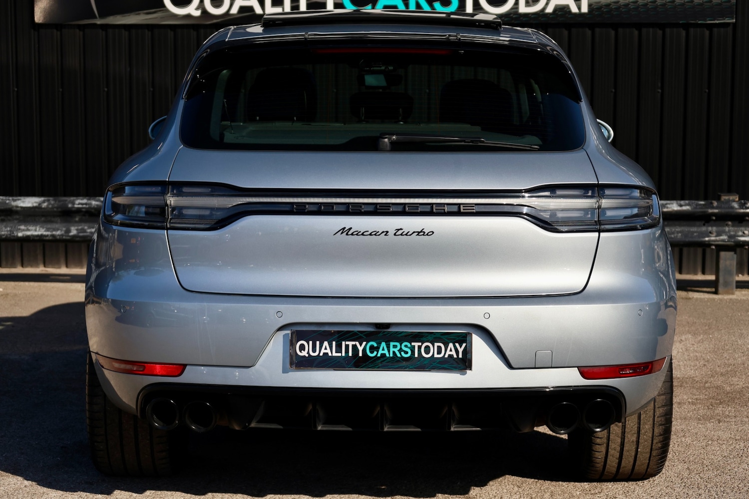 Used Porsche Macan 2020 for sale - 78159548: Photo 5