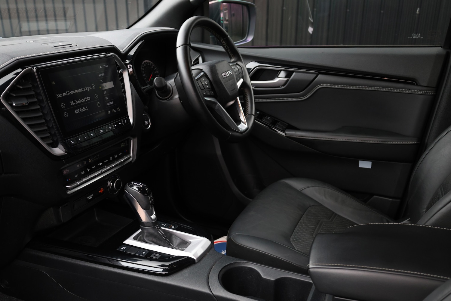 Used Isuzu D-Max 2023 for sale - 77991852: Photo 13