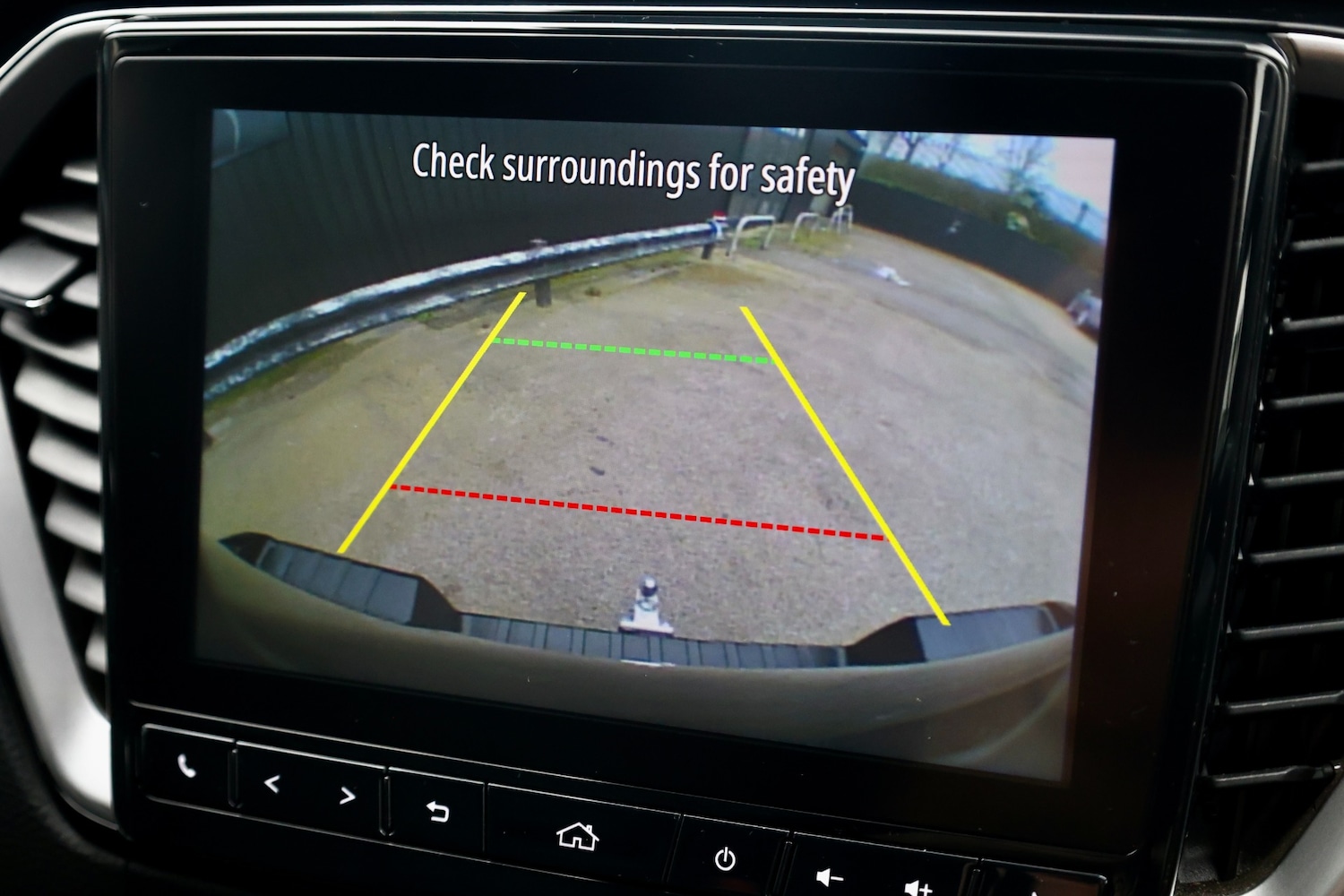 Used Isuzu D-Max 2023 for sale - 77991852: Photo 16