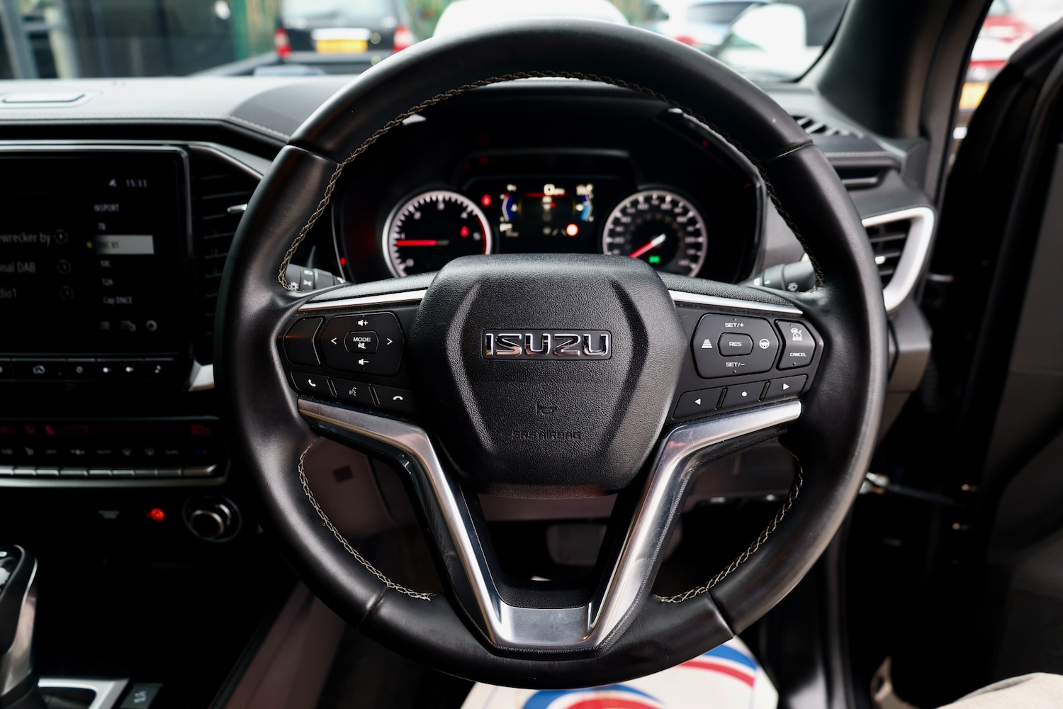 Used Isuzu D-Max 2023 for sale - 77991852: Photo 35