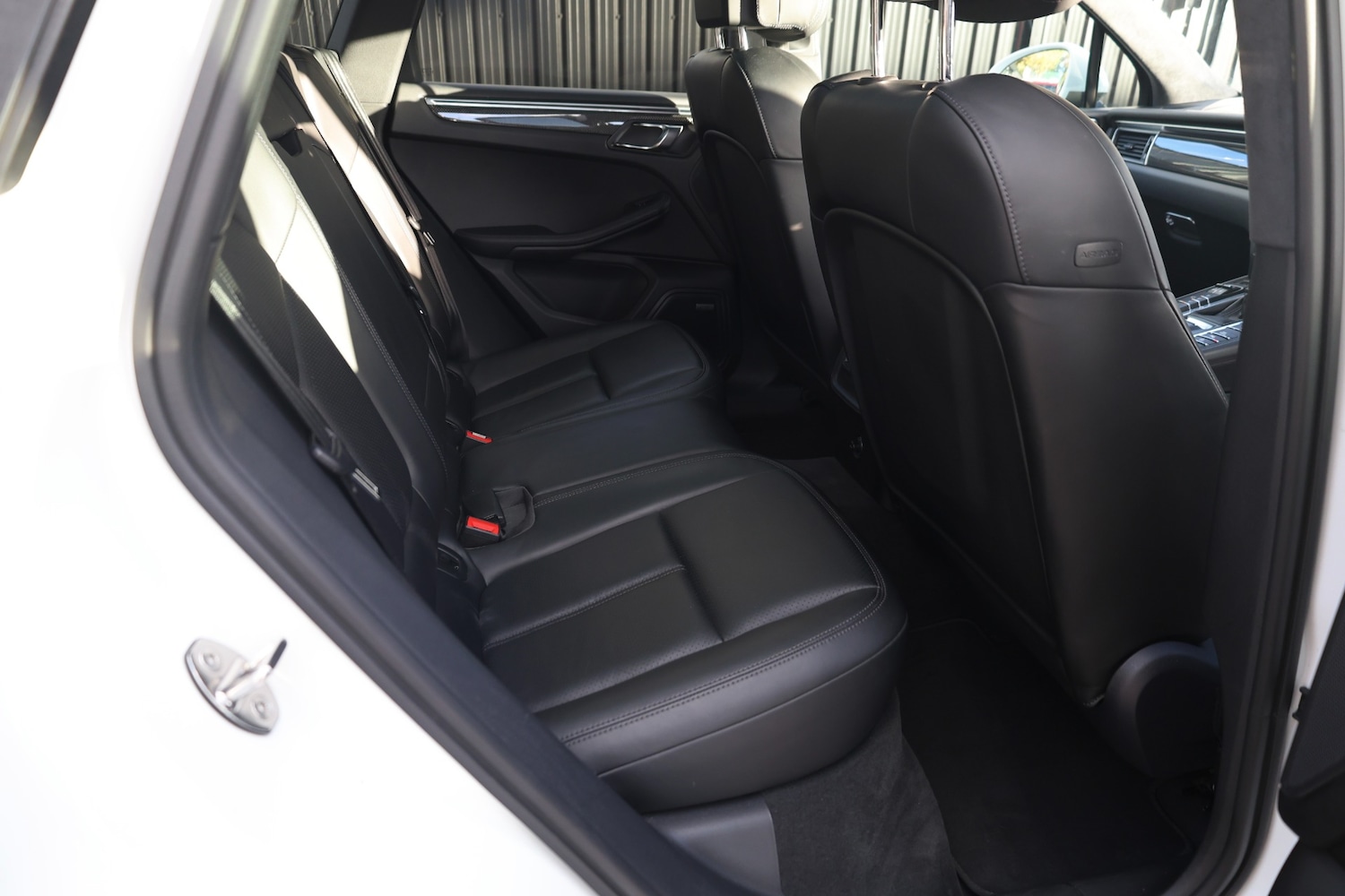 Used Porsche Macan 2014 for sale - 76401841: Photo 26