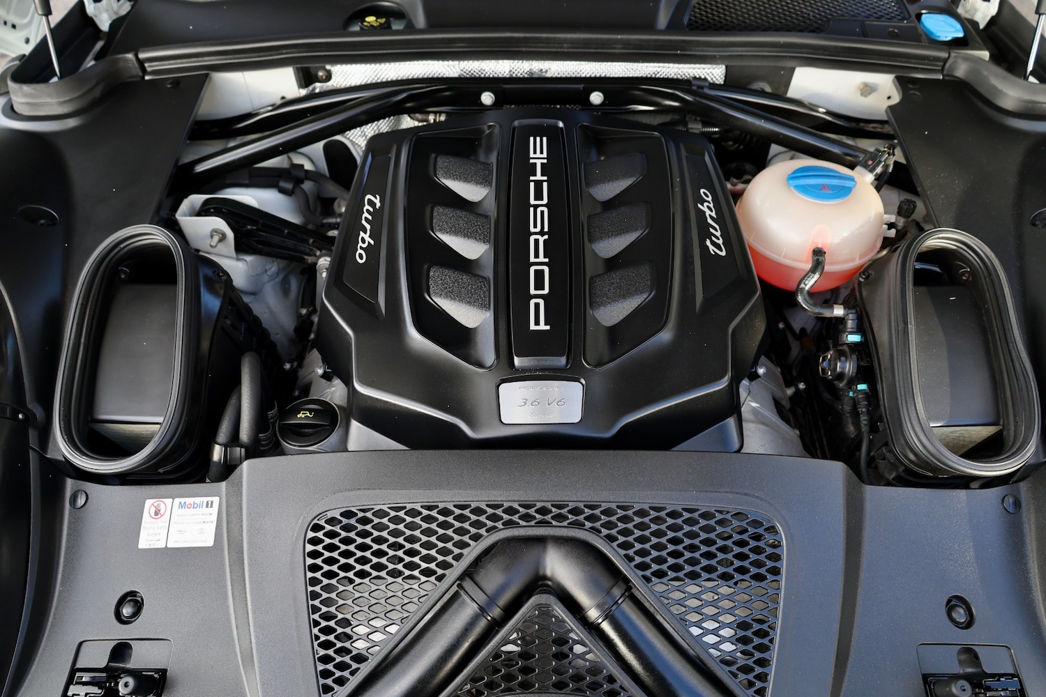 Used Porsche Macan 2014 for sale - 76401841: Photo 31