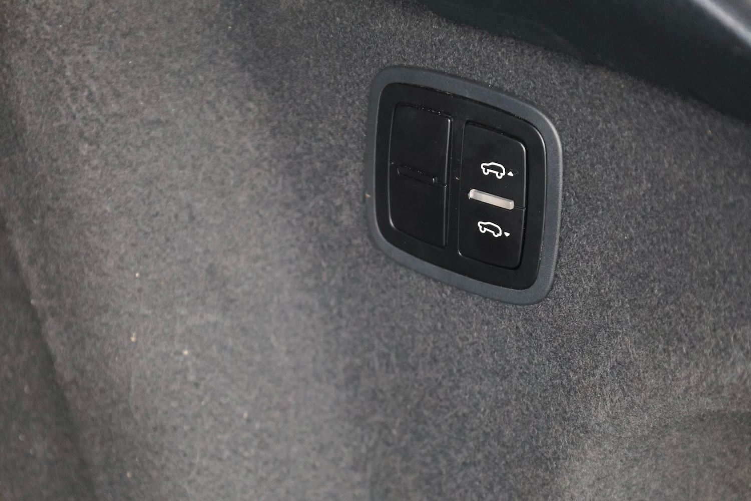 Used Porsche Macan 2014 for sale - 76401841: Photo 33