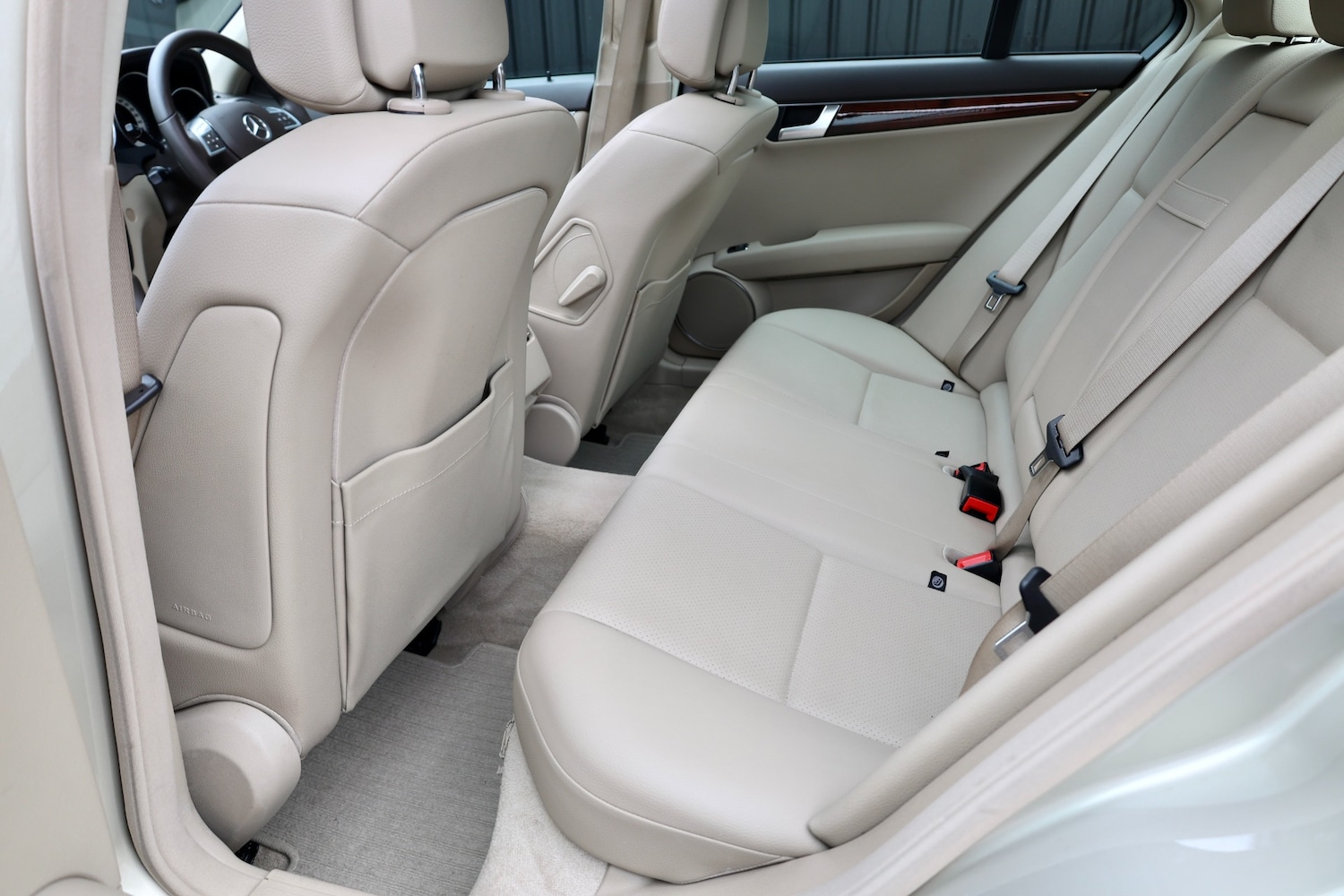 Used Mercedes-Benz C Class 2011 for sale - 78103796: Photo 11