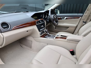 Used Mercedes-Benz C Class 2011 for sale - 78103796: Photo