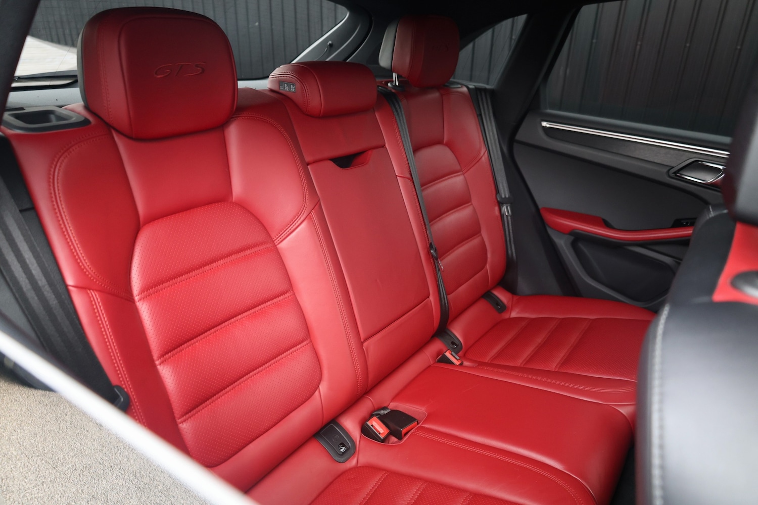 Used Porsche Macan 2018 for sale - 77491113: Photo 21