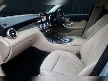 Used Mercedes-Benz GLC 2017 for sale - 77241841: Photo