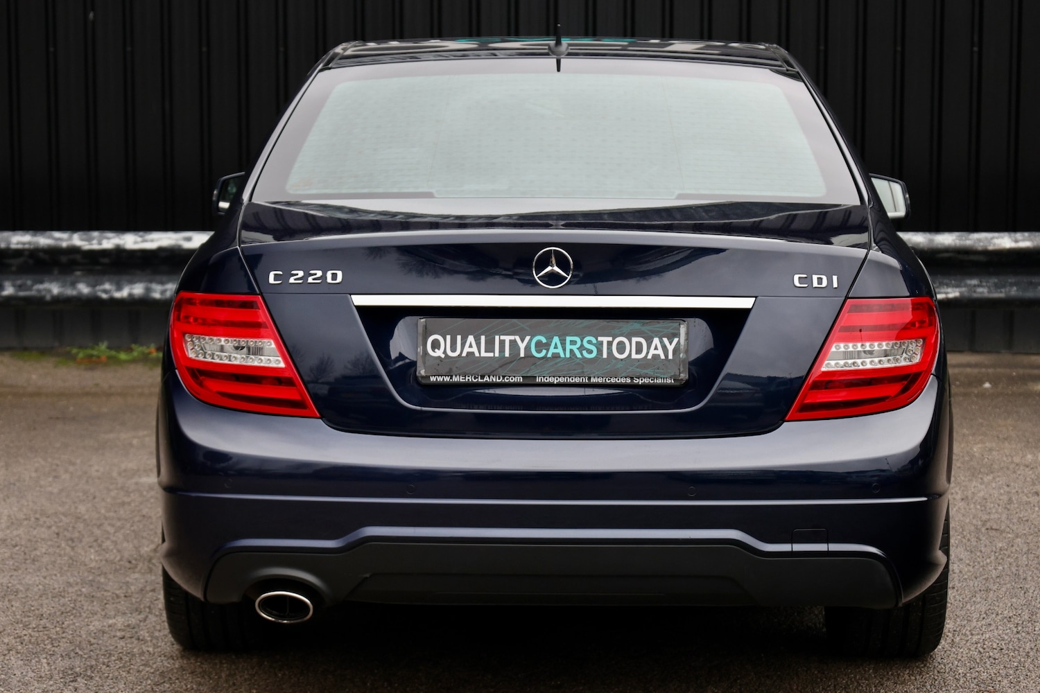 Used Mercedes-Benz C Class 2013 for sale - 76672982: Photo 5
