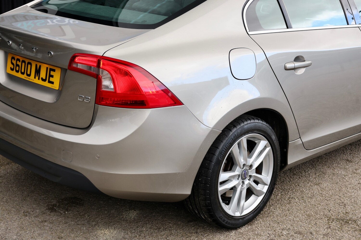 Used Volvo S60 2010 for sale - 77888497: Photo 18