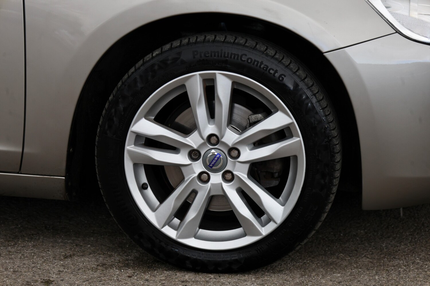 Used Volvo S60 2010 for sale - 77888497: Photo 35