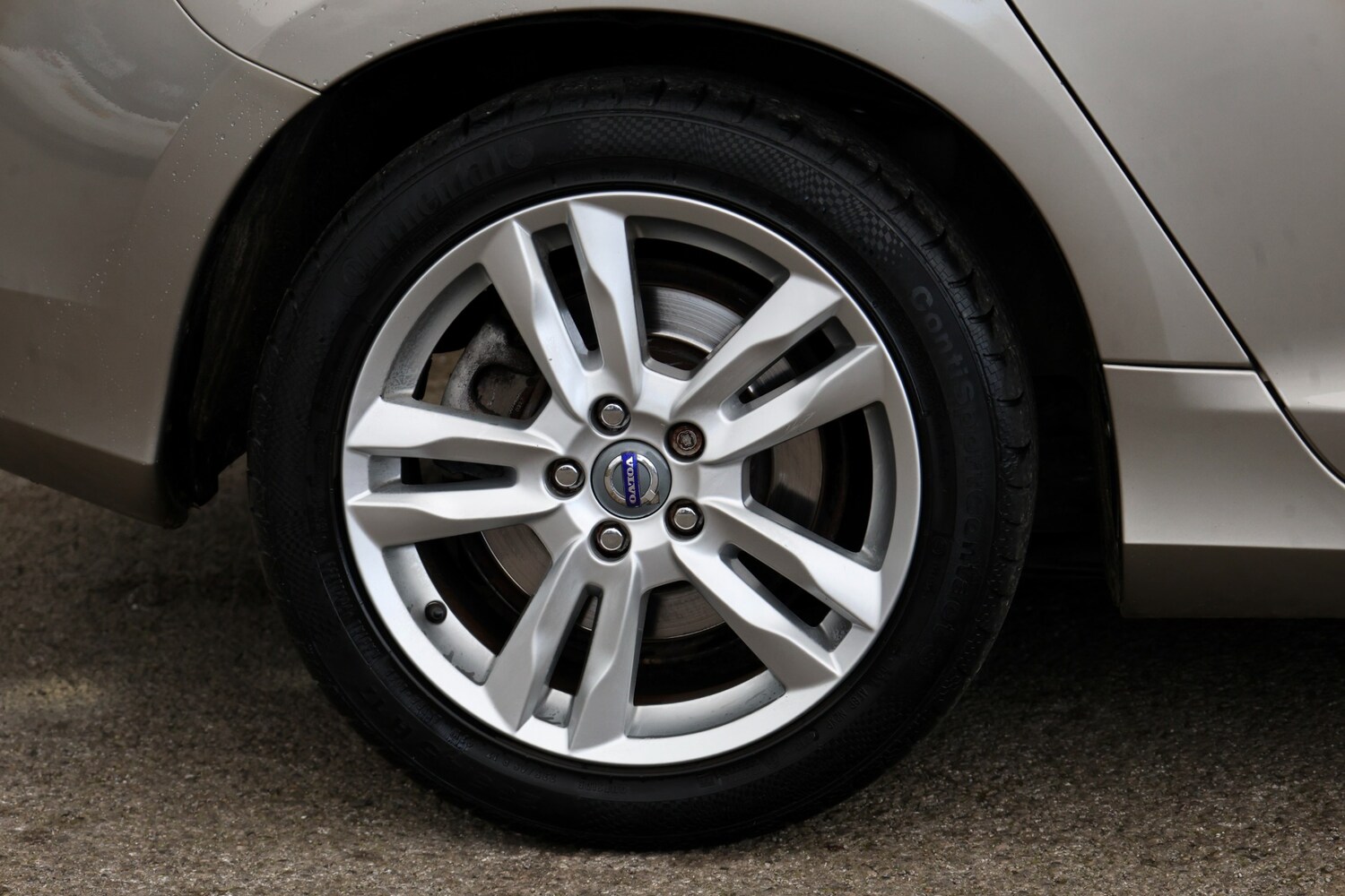 Used Volvo S60 2010 for sale - 77888497: Photo 36