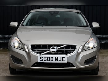 Used Volvo S60 2010 for sale - 77888497: Photo