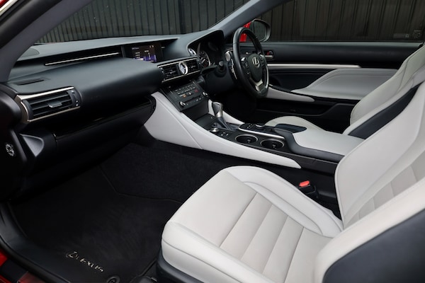 Used Lexus RC 2016 for sale - 76141074: Photo 3