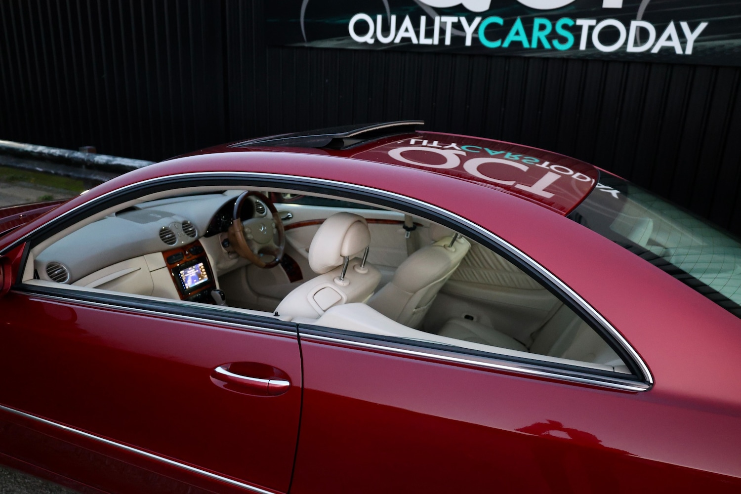 Used Mercedes-Benz CLK 2004 for sale - 76918070: Photo 24