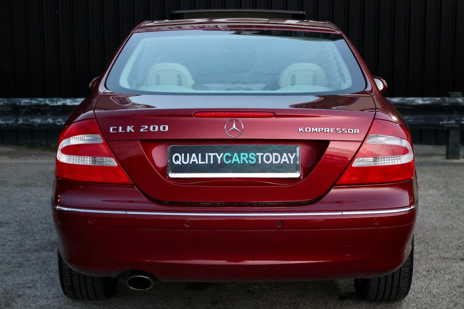 Used Mercedes-Benz CLK 2004 for sale - 76918070: Photo 5