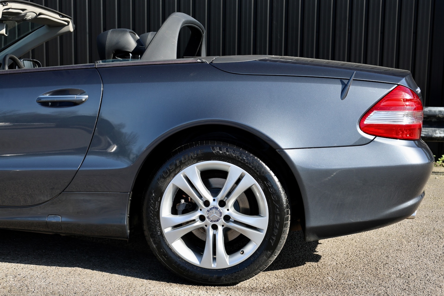 Used Mercedes-Benz SL 2008 for sale - 77995749: Photo 26