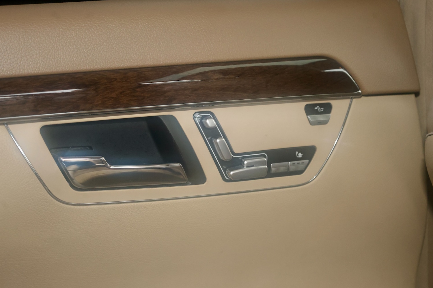 Used Mercedes-Benz S Class 2013 for sale - 77334111: Photo 24