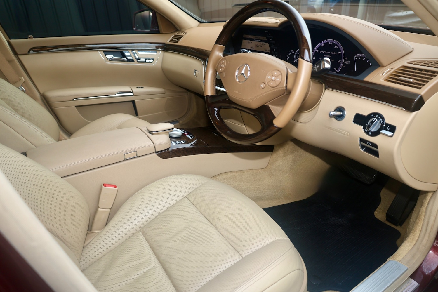 Used Mercedes-Benz S Class 2013 for sale - 77334111: Photo 6