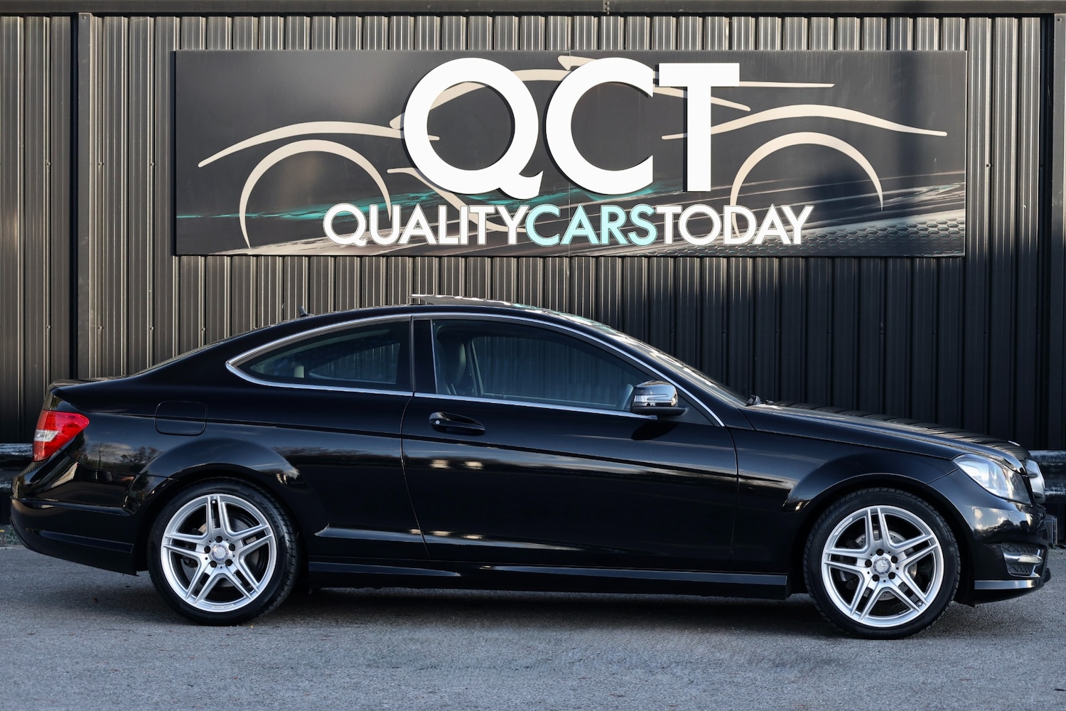 Used Mercedes-Benz C Class 2013 for sale - 76381772: Photo 11